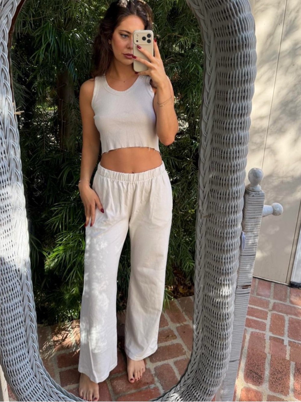 Brandy Melville beige sweatpants sz s - Picture 2 of 4
